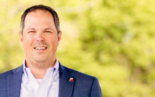 Jason Dunster headshot